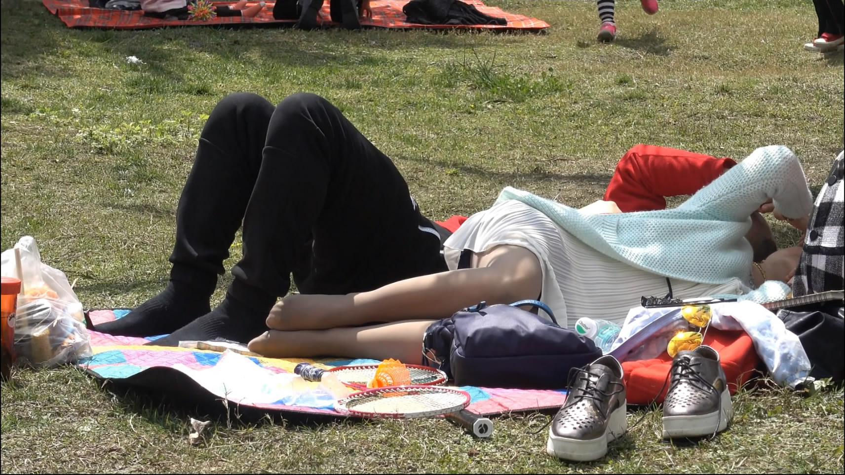 streetsnapnylon[00 02 17][20181205 213833 1]